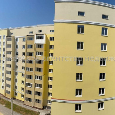 Продам квартиру, Черновский пер. , 1  ком., 33 м², без внутренних работ 