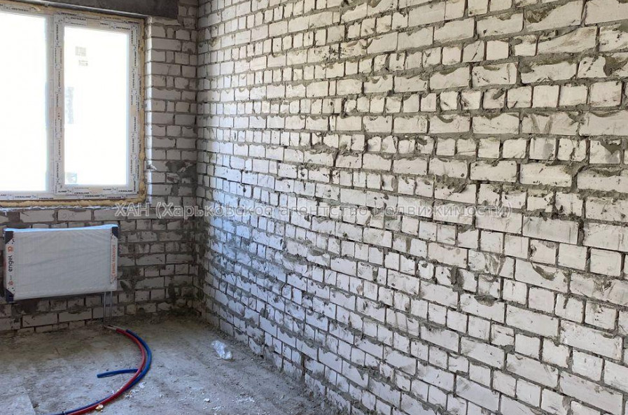 Продам квартиру, Черновский пер. , 1 кім., 33 м², без внутренних работ 