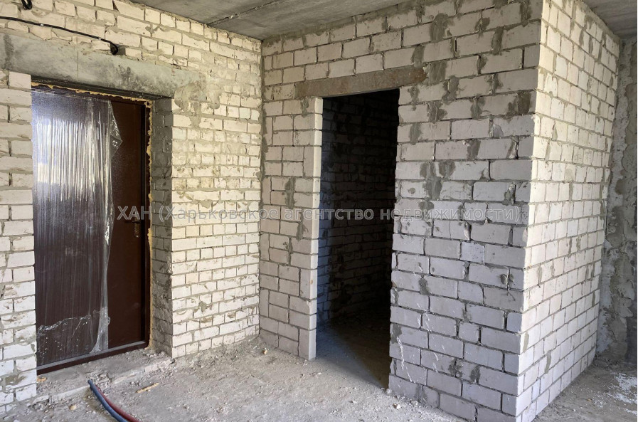 Продам квартиру, Черновский пер. , 1  ком., 33 м², без внутренних работ 