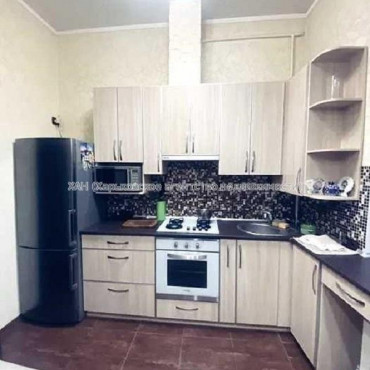 Продам квартиру, Полтавский Шлях ул. , 5 кім., 132 м², авторский дизайн 