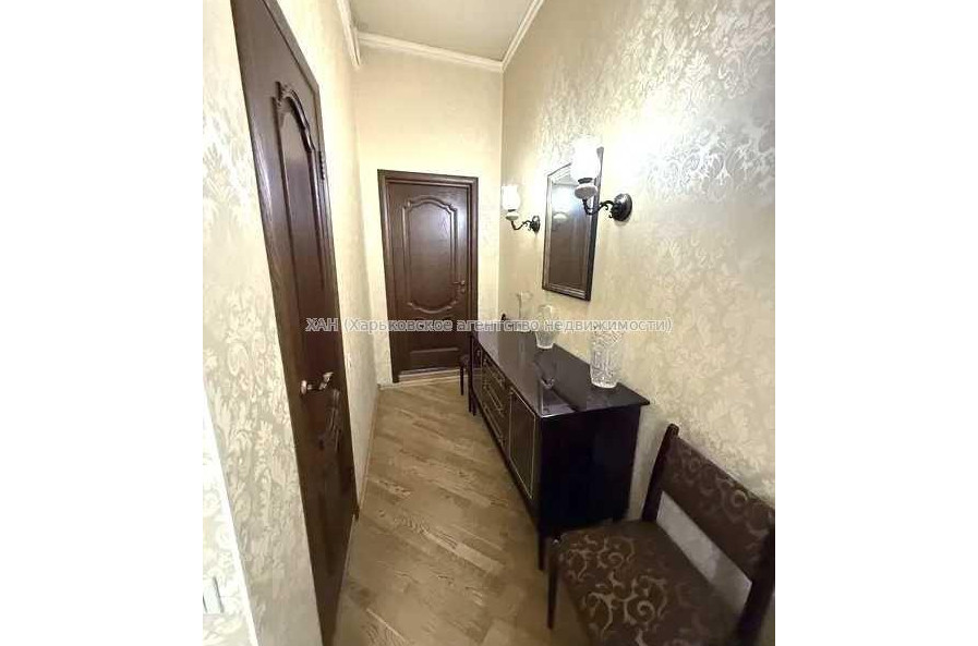 Продам квартиру, Полтавский Шлях ул. , 5 кім., 132 м², авторский дизайн 