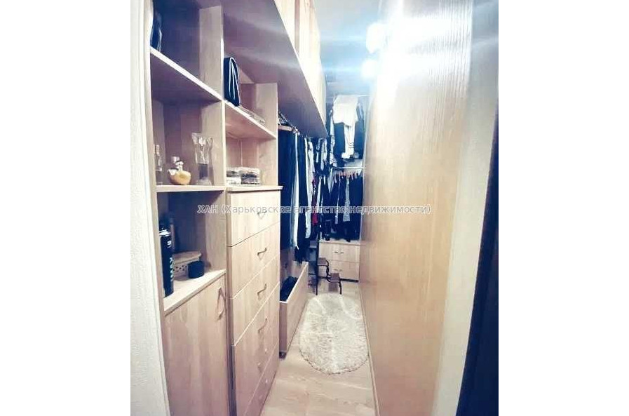 Продам квартиру, Полтавский Шлях ул. , 5  ком., 132 м², авторский дизайн 