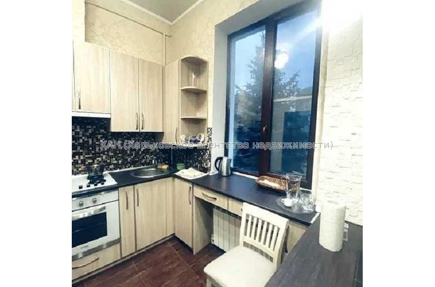 Продам квартиру, Полтавский Шлях ул. , 5  ком., 132 м², авторский дизайн 