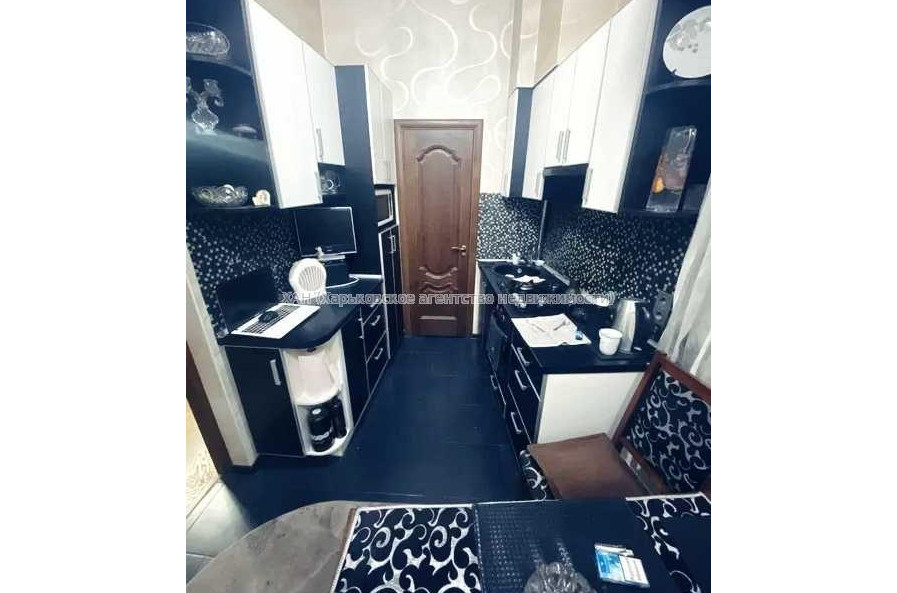Продам квартиру, Полтавский Шлях ул. , 5  ком., 132 м², авторский дизайн 