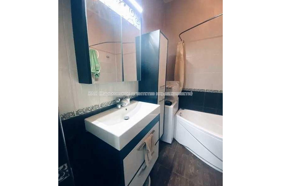 Продам квартиру, Полтавский Шлях ул. , 5  ком., 132 м², авторский дизайн 