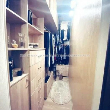 Продам квартиру, Полтавский Шлях ул. , 5 кім., 132 м², авторский дизайн 