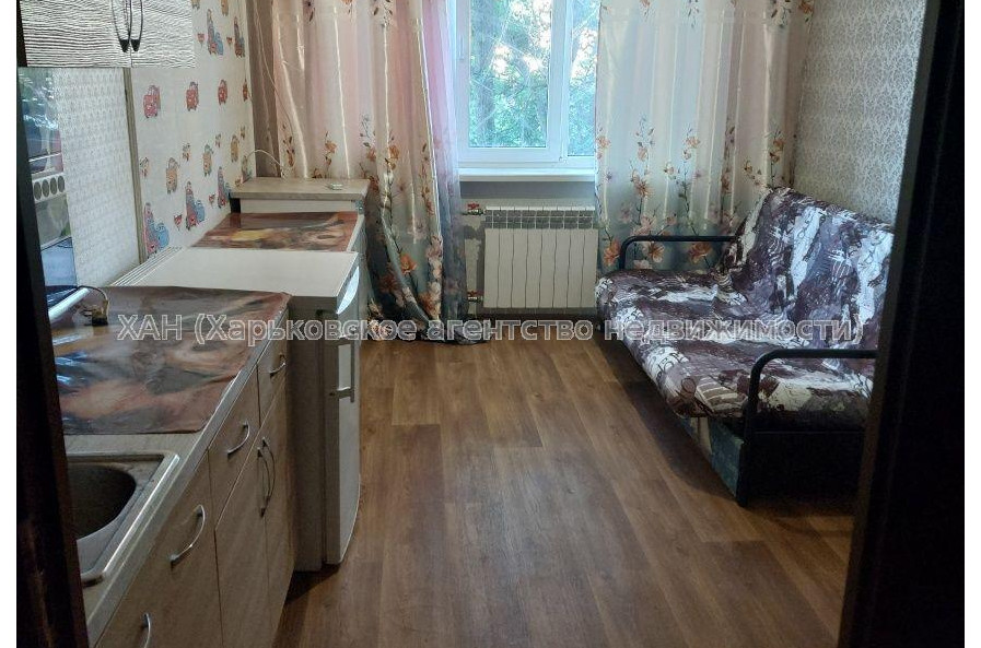 Продам квартиру, 12 Апреля ул. , 1 кім., 17 м², косметический ремонт 