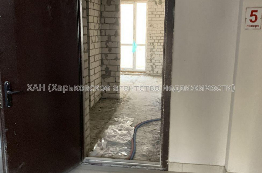 Продам квартиру, Полтавский Шлях ул. , 1 кім., 48 м², без внутренних работ 