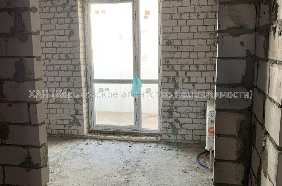 Продам квартиру, Полтавский Шлях ул. , 1 кім., 48 м², без внутренних работ 