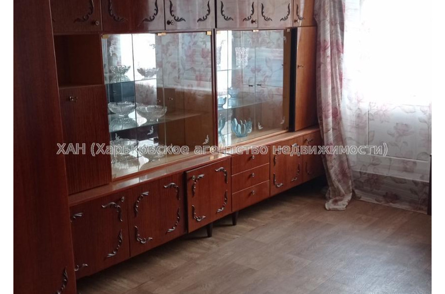 Сдам квартиру, Клочковская ул. , д. 197В , 1  ком., 33 м², косметический ремонт 