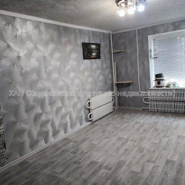Продам квартиру, Глобинская ул. , 1 кім., 25 м², косметический ремонт 