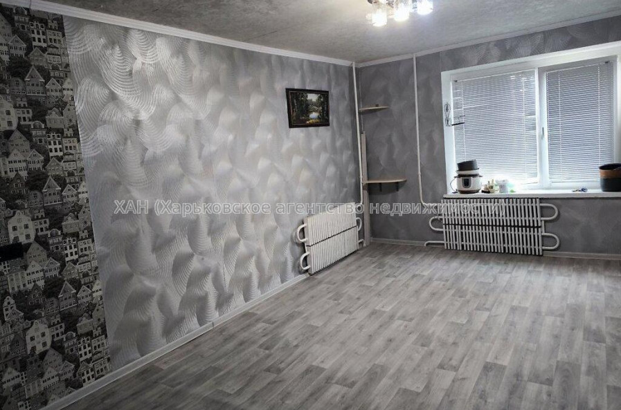 Продам квартиру, Глобинская ул. , 1 кім., 25 м², косметический ремонт 