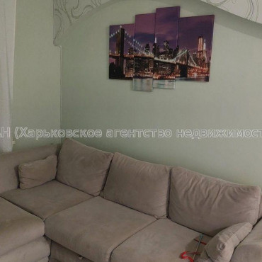 Продам квартиру, Конституции площ. , 3  ком., 76 м², косметический ремонт 
