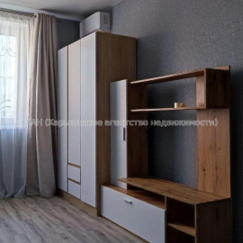 Продам квартиру, Мира ул. , 1  ком., 45.90 м², капитальный ремонт