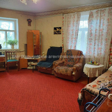 Продам квартиру, Крутогорский пер. , 3 , 2 кім., 43 м², косметический ремонт 