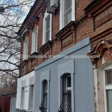 Продам квартиру, Крутогорский пер. , 3 , 2 кім., 43 м², косметический ремонт 