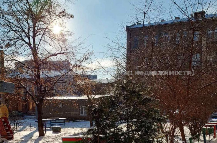 Продам квартиру, Крутогорский пер. , д. 3 , 2 кім., 48 м², косметический ремонт 