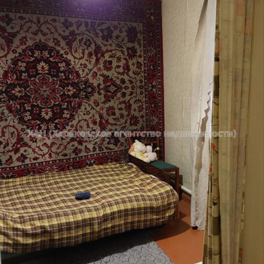 Продам квартиру, Крутогорский пер. , 3 , 2 кім., 43 м², косметический ремонт 