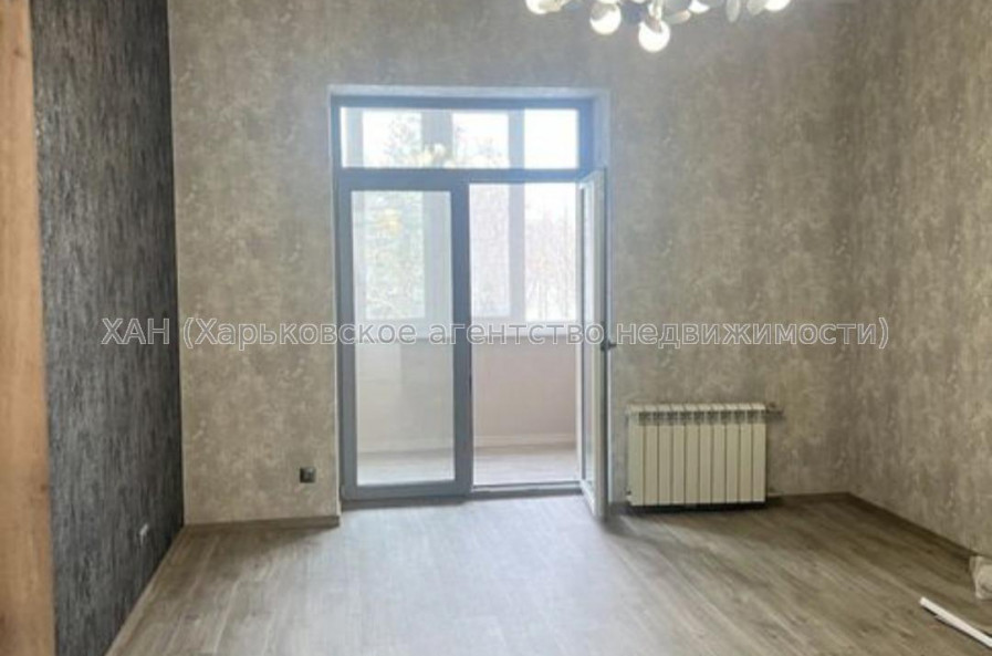 Продам квартиру, Мира ул. , 3 кім., 75 м², капитальный ремонт 