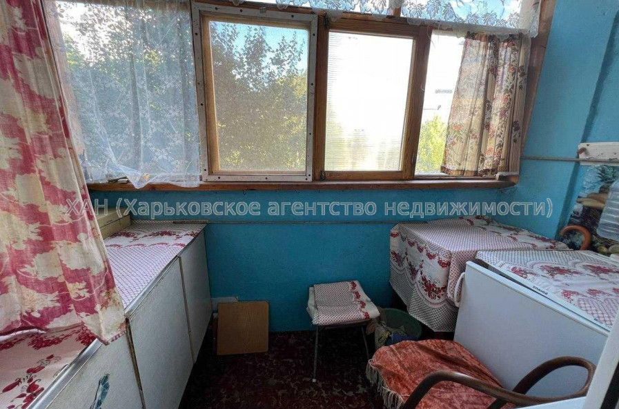 Продам квартиру, Победы просп. , 1 кім., 38 м², советский ремонт 