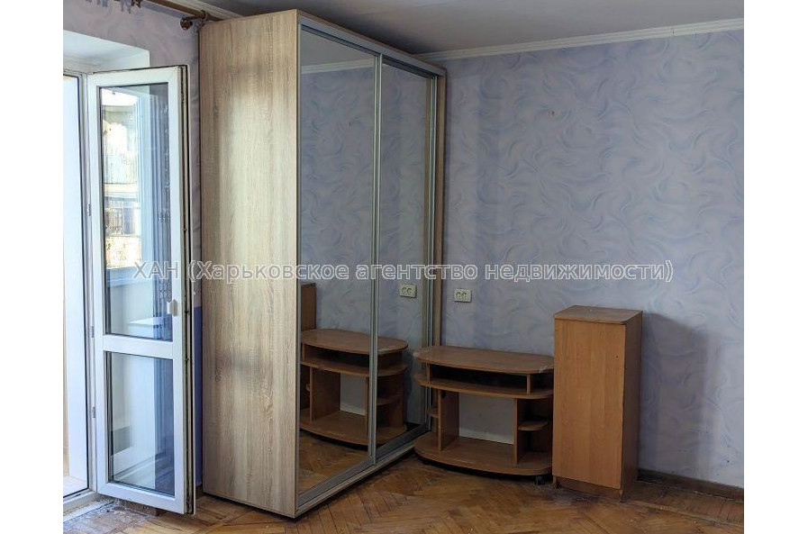 Продам квартиру, Отакара Яроша ул. , 2 кім., 45 м², косметический ремонт 