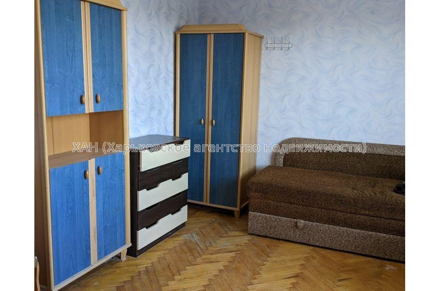 Продам квартиру, Отакара Яроша ул. , 2 кім., 45 м², косметический ремонт 