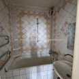 Продам квартиру, Науки просп. , 2 кім., 43 м², советский ремонт 