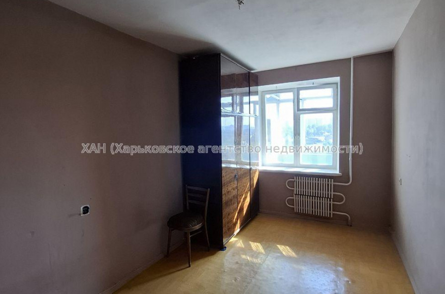 Продам квартиру, Науки просп. , 2 кім., 43 м², советский ремонт 