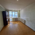 Продам квартиру, Науки просп. , 2 кім., 43 м², советский ремонт 