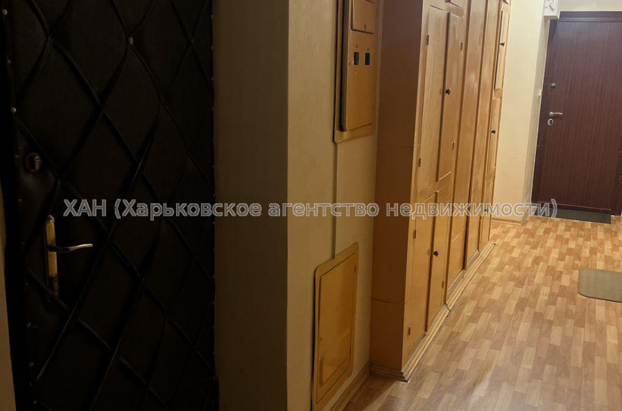 Продам квартиру, Клочковская ул. , 1  ком., 38 м², капитальный ремонт 