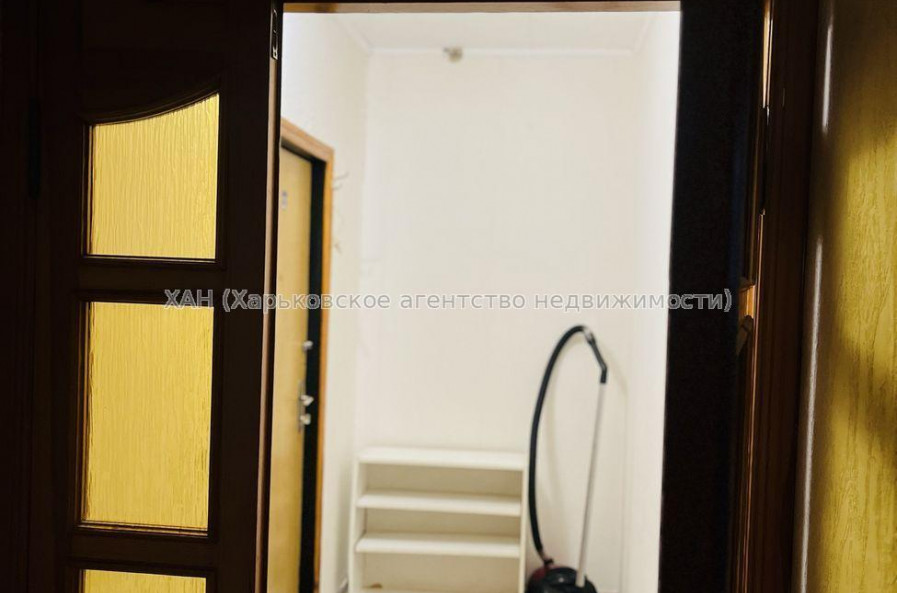 Продам квартиру, Клочковская ул. , 1 кім., 38 м², капитальный ремонт 