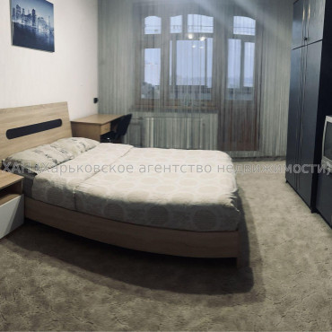 Продам квартиру, Клочковская ул. , 1 кім., 38 м², капитальный ремонт 