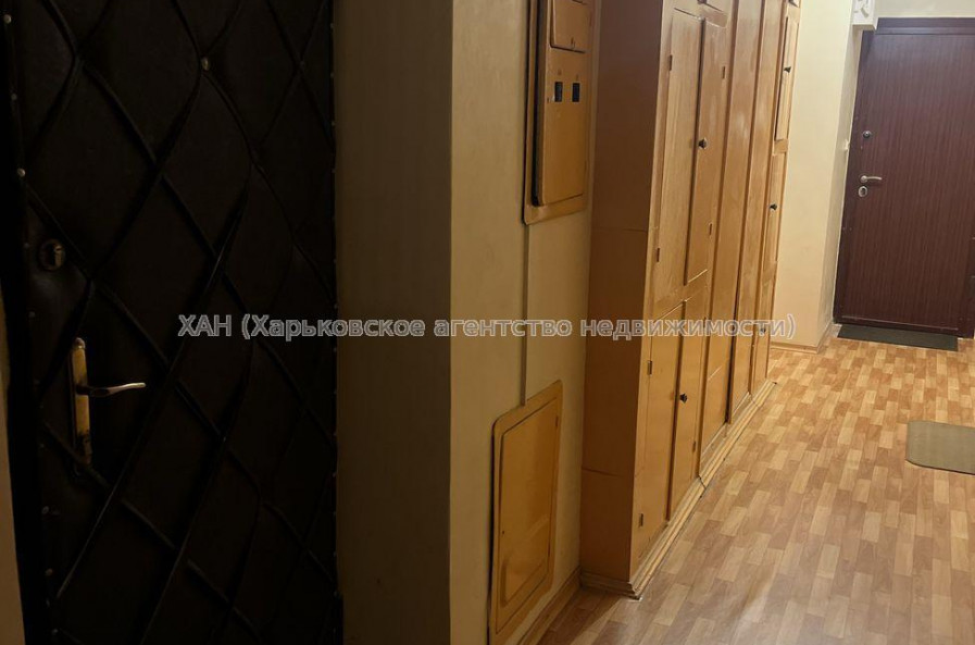 Продам квартиру, Клочковская ул. , 1 кім., 38 м², капитальный ремонт 