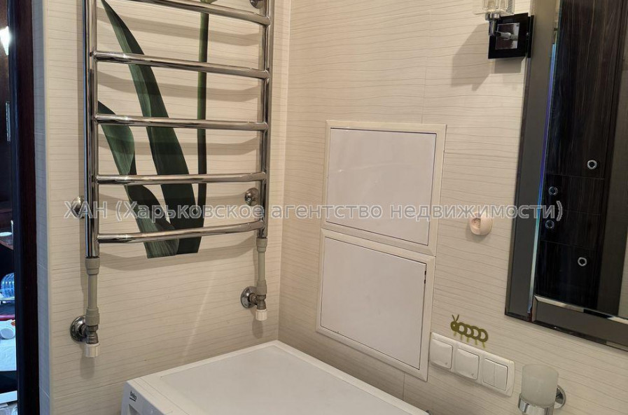 Продам квартиру, Кричевского ул. , 2 кім., 80 м², евроремонт 