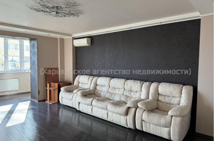 Продам квартиру, Кричевского ул. , 2 кім., 80 м², евроремонт 