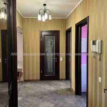 Продам квартиру, Кричевского ул. , 2 кім., 80 м², евроремонт 