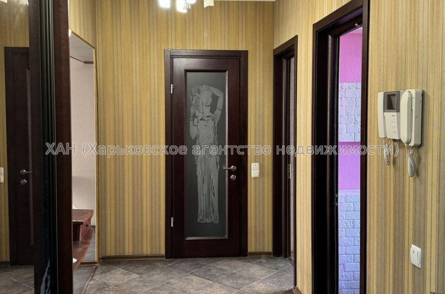 Продам квартиру, Кричевского ул. , 2 кім., 80 м², евроремонт 