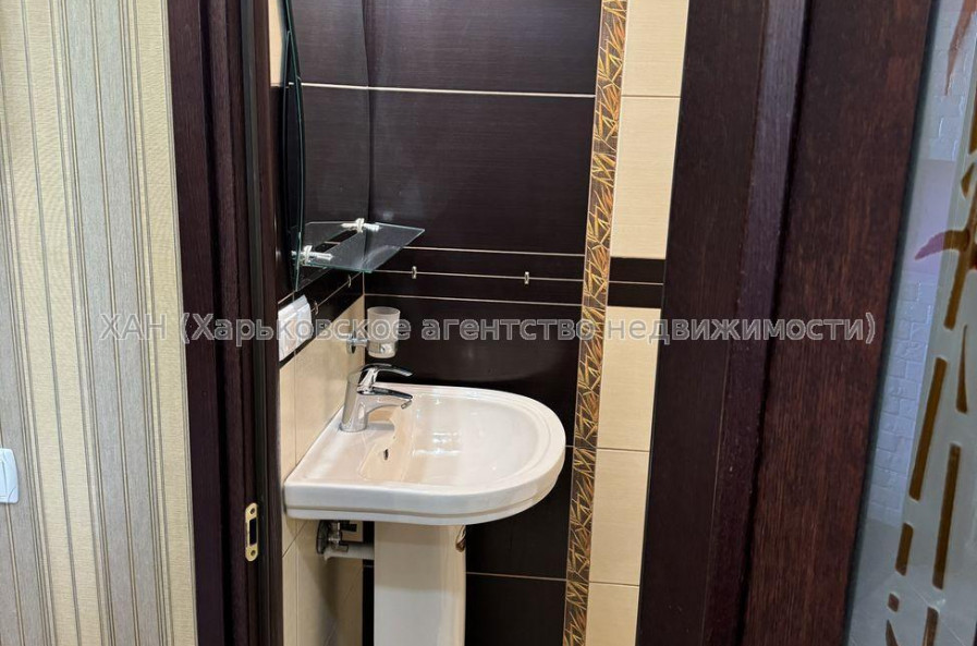Продам квартиру, Кричевского ул. , 2 кім., 80 м², евроремонт 
