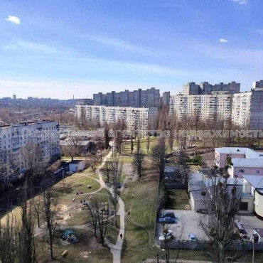 Продам квартиру, Солнечная ул. , 3 кім., 69.20 м², евроремонт  - фото 1 Продам квартиру, Солнечная ул. , 3 кім., 69.20 м², евроремонт