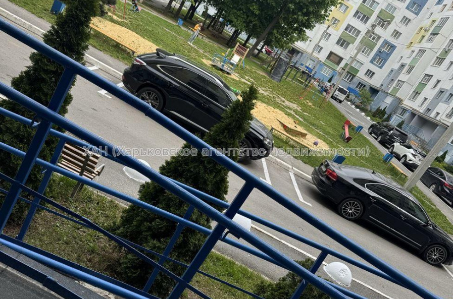 Продам квартиру, Дача 55 ул. , 1 кім., 40 м², авторский дизайн 