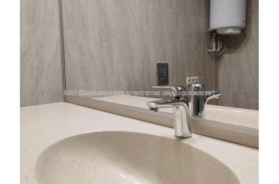 Продам квартиру, Дача 55 ул. , 1 кім., 40 м², авторский дизайн 