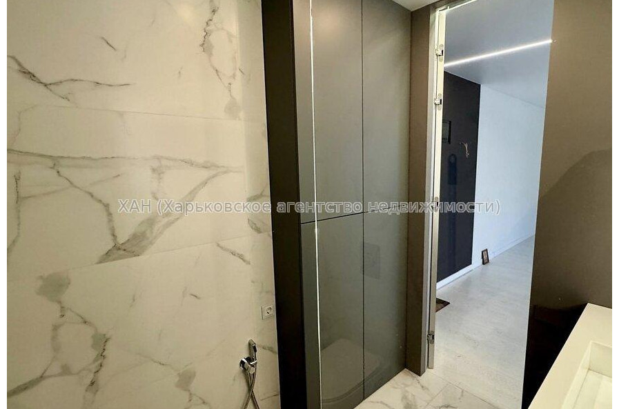 Продам квартиру, Дача 55 ул. , 1 кім., 40 м², авторский дизайн 