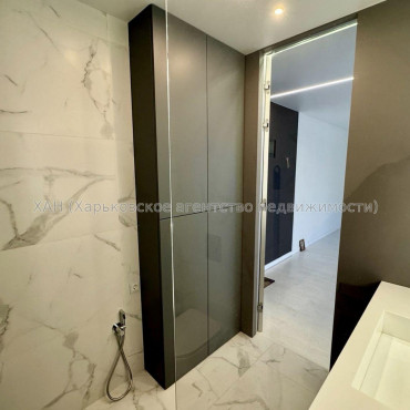 Продам квартиру, Дача 55 ул. , 1 кім., 40 м², авторский дизайн 