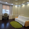 Продам квартиру, Гвардейцев Широнинцев ул. , 3 кім., 120 м², авторский дизайн 