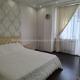 Продам квартиру, Гвардейцев Широнинцев ул. , 3 кім., 120 м², авторский дизайн 