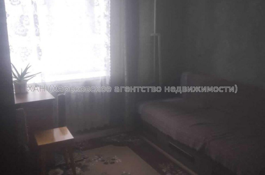 Продам квартиру, Гвардейцев Широнинцев ул. , 2  ком., 44 м², советский ремонт 