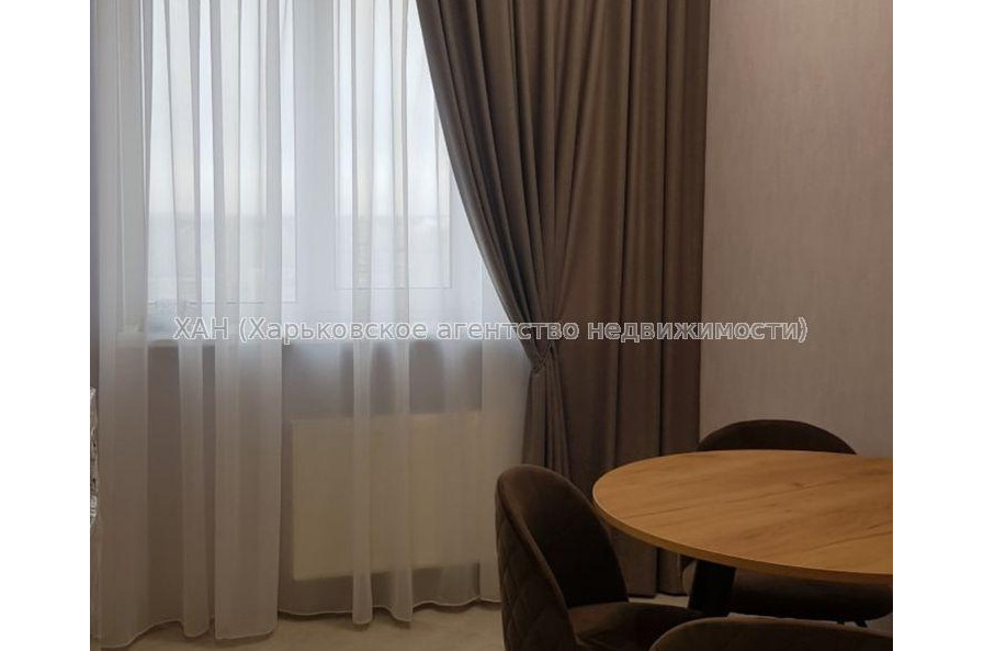 Продам квартиру, Академика Павлова ул. , 3  ком., 94 м², авторский дизайн 