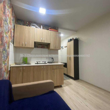 Продам квартиру, Академиков Ахиезеров ул. , 1  ком., 20 м², капитальный ремонт 