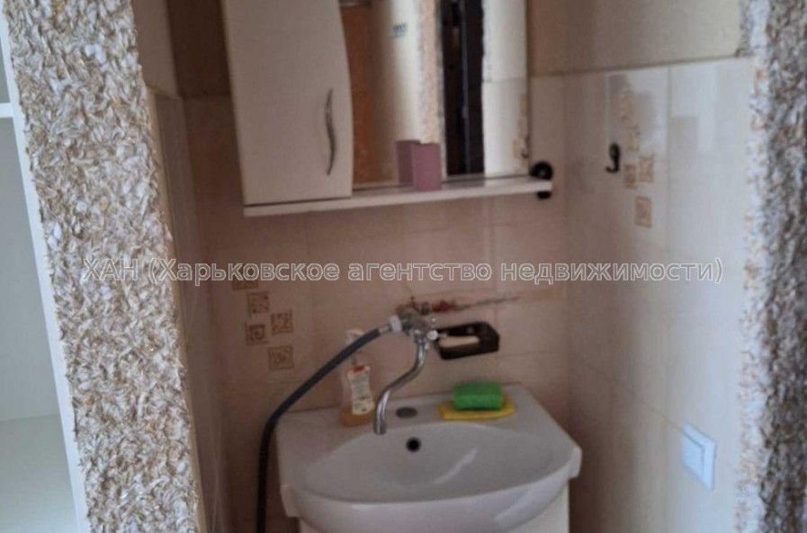 Продам квартиру, Шекспира ул. , 1 кім., 16 м², капитальный ремонт 