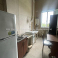 Продам квартиру, Переяславская ул. , 1  ком., 67 м², частичный ремонт 
